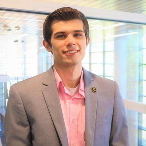 Meet your Posher, Seth